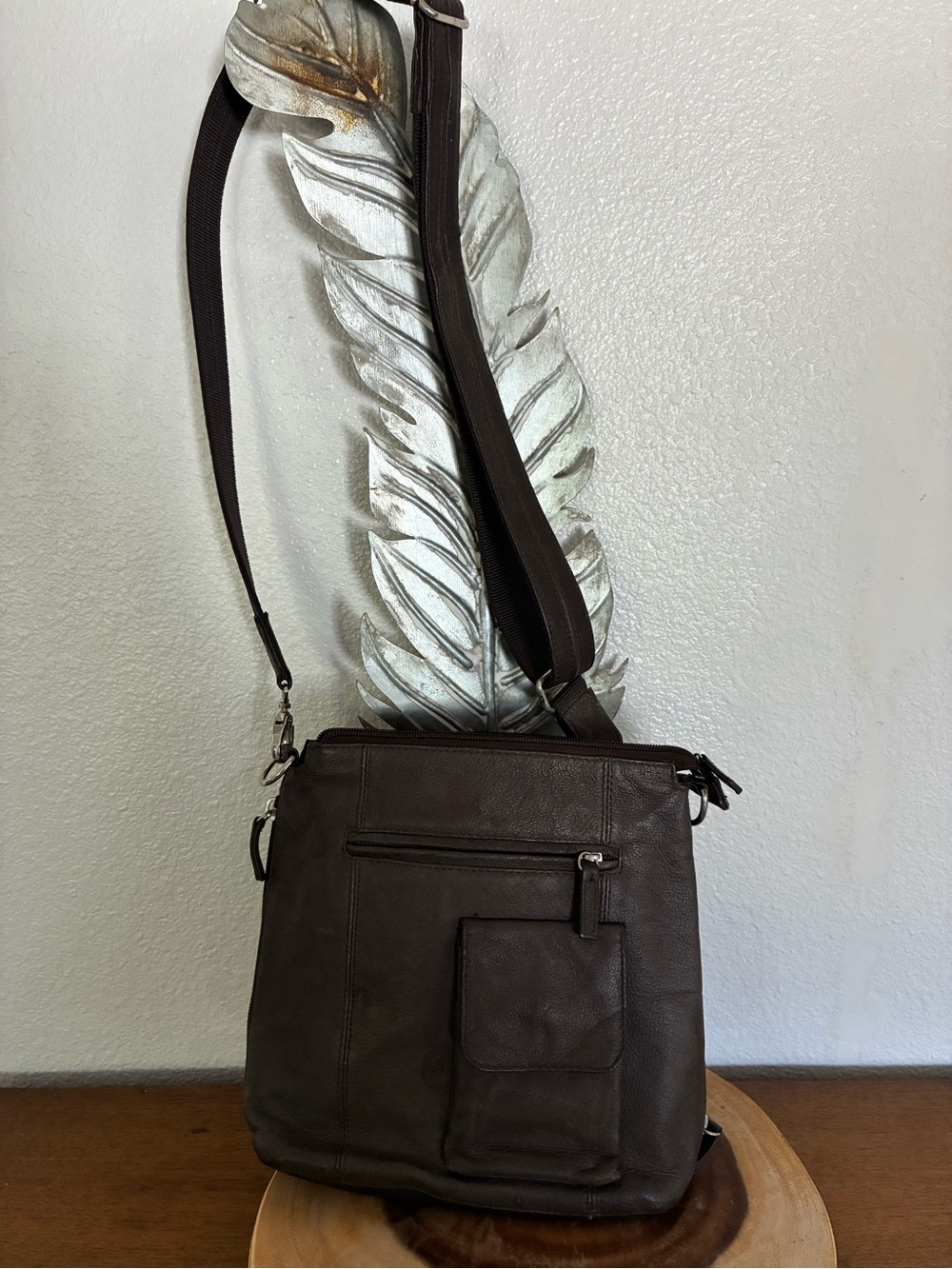 Gun Tote’n Mamas Crossbody Conceal Carry Bag in Dark Brown
No holster
